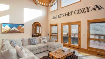 TV, fireplace, foosball, books