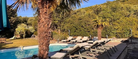 Outdoor pool, a heated pool
