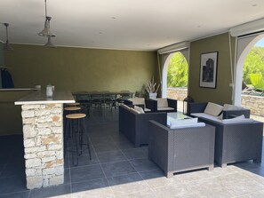 Restauration extérieure