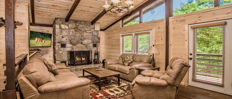 Tv, pejs, bordtennisbord