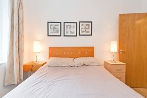 Apartment | 1 bedroom, iron/ironing board, free WiFi, bed sheets