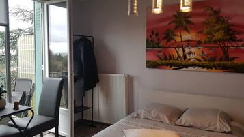 1 chambre, bureau, fer et planche Ă repasser, Wi-Fi gratuit