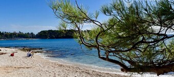 "BUENA VISTA" 55m2, south-facing balcony, fenced, 5ft. beach, suitable for children, Rovinj