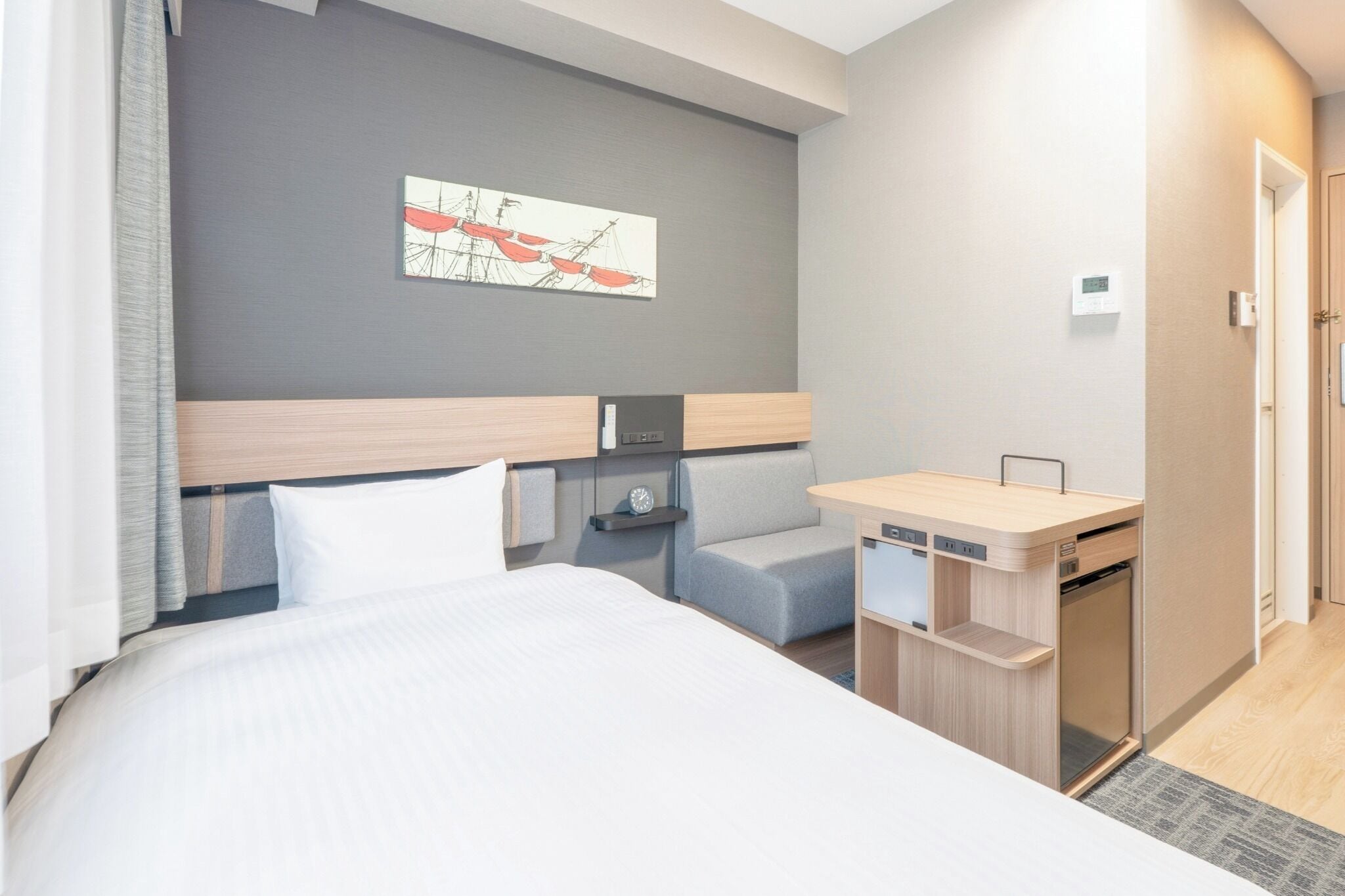 1 habitación, escritorio, wifi gratis y ropa de cama 