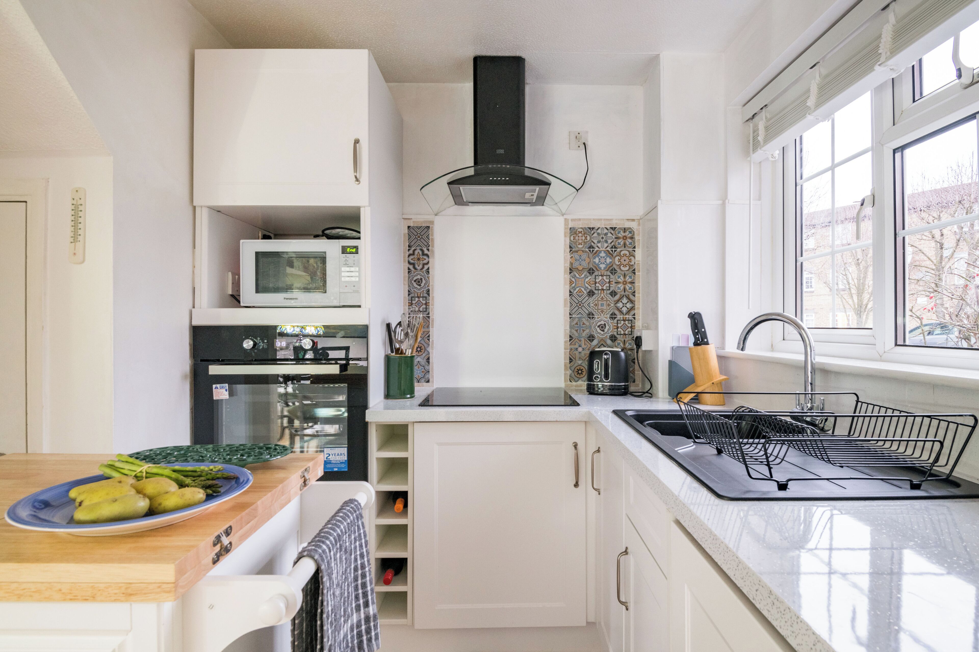 Maison (1 Bedroom) | Cuisine privée | Réfrigérateur, micro-ondes, four, plaque de cuisson