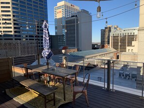 Outdoor dining - Armstrong Corset Lofts 301-Downtown Arts District (Nashville)