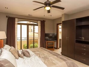 3 Schlafzimmer, Bügeleisen/Bügelbrett, WLAN, Bettwäsche