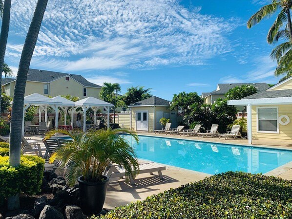 Ulkouima-allas, lämmitetty uima-allas