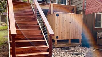 Enceinte de lâhĂ©bergement