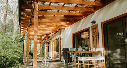 Lombok On Waterfall Retreat Studio
