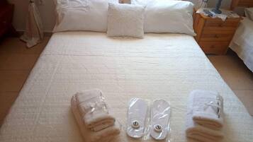 1 soveværelse, strygejern/strygebræt, Wi-Fi, sengetøj