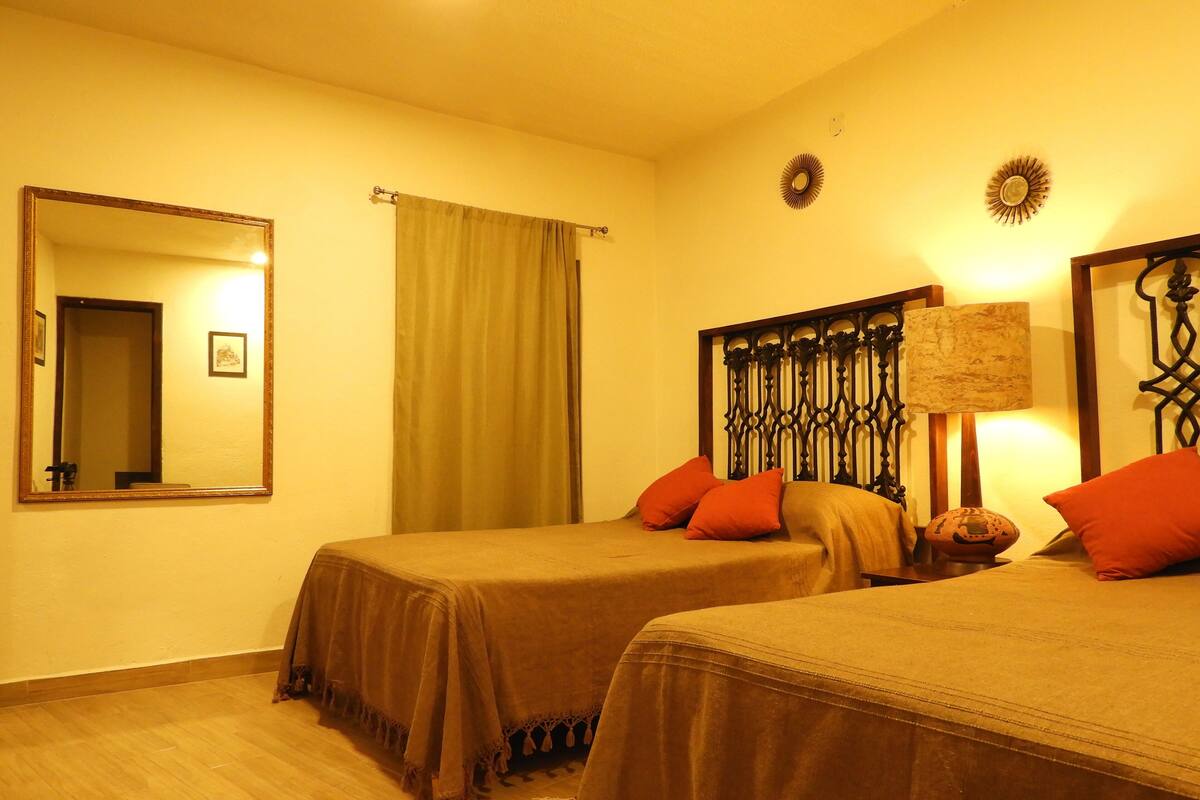 1 habitación y caja de seguridad en la habitación