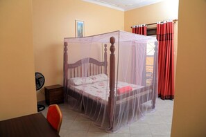 Appartement | 2 chambres, fer et planche à repasser, lit parapluie, Wi-Fi gratuit