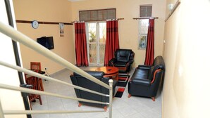 Apartment | Interior - City Oasis - 2 Bedroom Apartment in Kampala (Kampala)