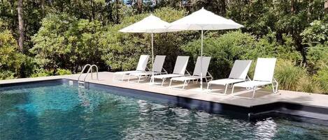 Outdoor pool, a heated pool