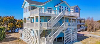 Semi-Oceanfront Dog Friendly w/ Pool, Hot Tub, Game Room, Theater, Tiki Bar