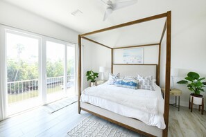 3 Schlafzimmer, Schreibtisch, Bügeleisen/Bügelbrett, kostenloses WLAN