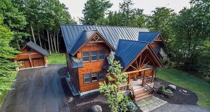 New Large Adirondack Lodge with Pond Waterfront and A/C