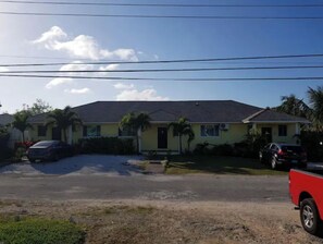 Exterior - CozyCorner (Nassau)