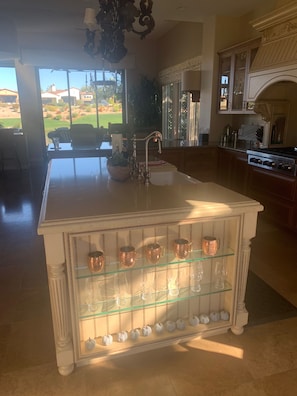 Fridge