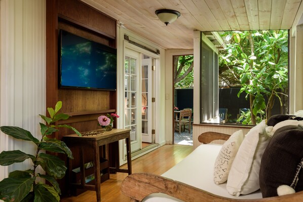 1 chambre, fer et planche à repasser, accès Internet, draps fournis