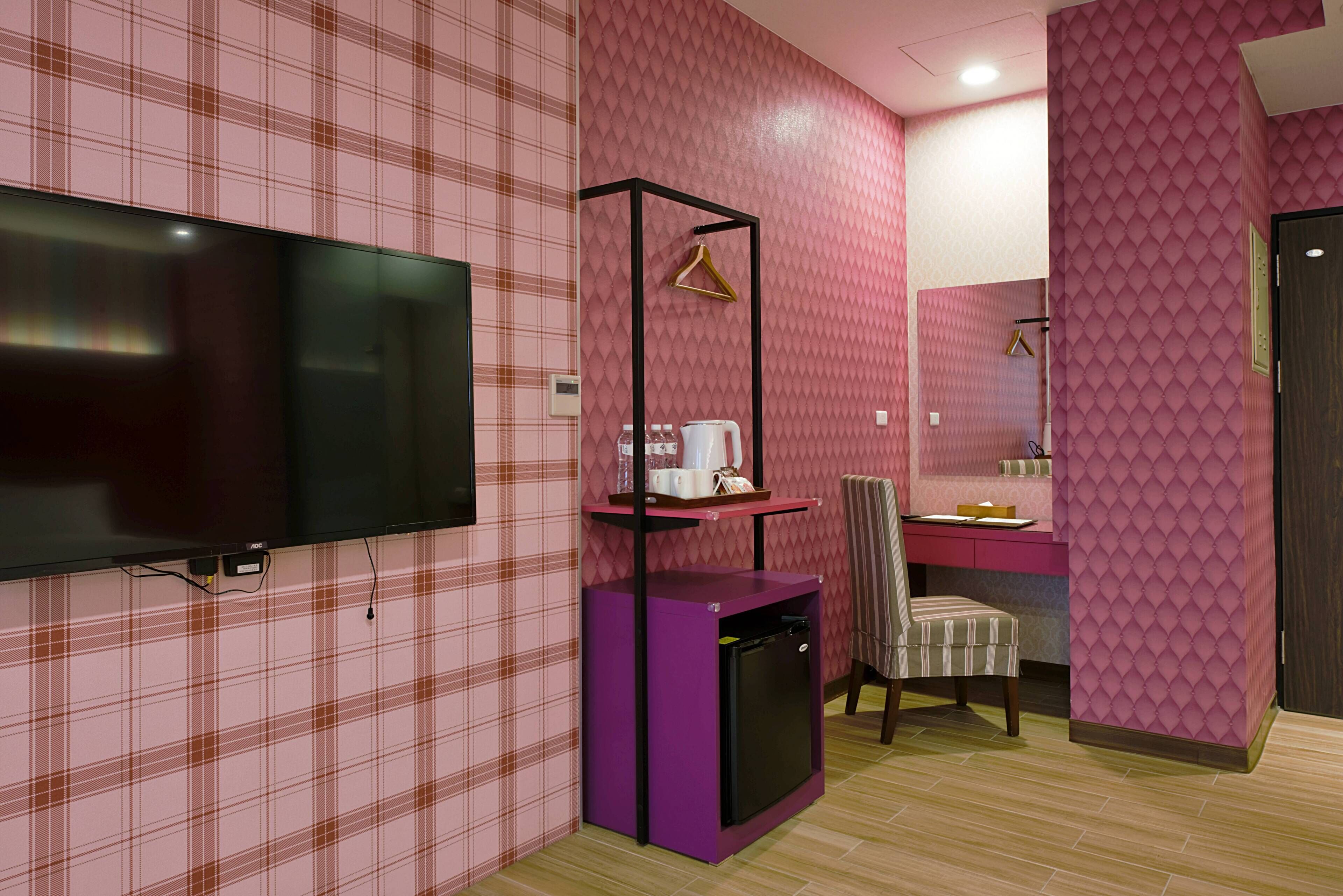 signature quadruple room | in-room safe, desk, blackout curtains, free wifi