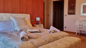 4 Schlafzimmer, schallisolierte Zimmer, Bügeleisen/Bügelbrett