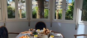 Period villa in the center of San Remo!