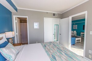 2 slaapkamers, een strijkplank/strijkijzer, gratis wifi, beddengoed