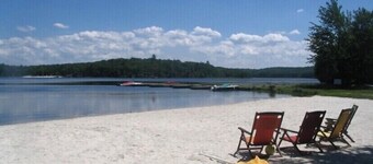 Masthope  Community Charming Chalet 3 day min stay. 