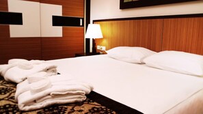 コンフォート ダブルルーム | WiFi (無料)