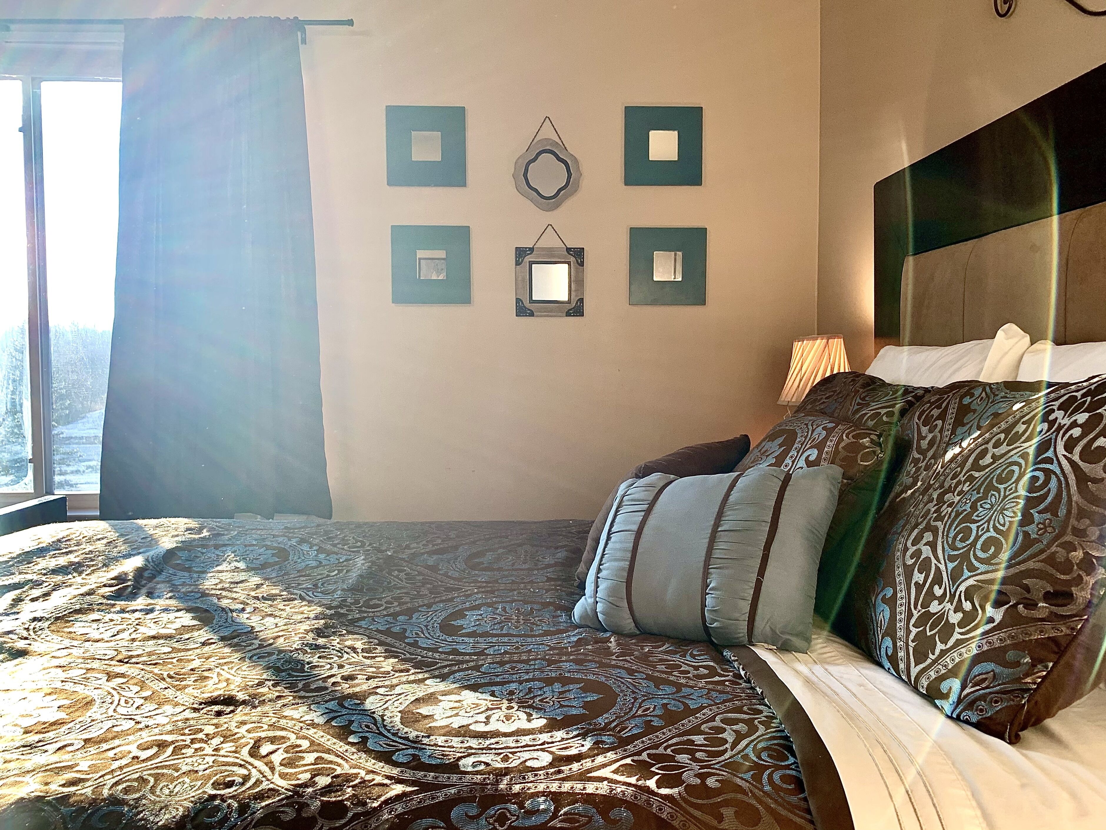 3 多间卧室、办公桌、熨斗/熨衣板、旅行婴儿床