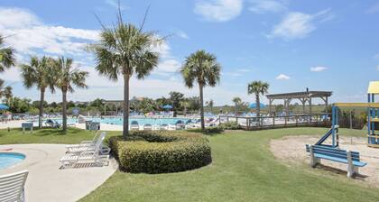 Gorgeous Marsh Views!