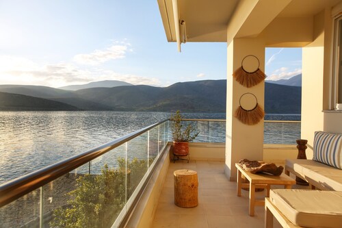 Boho Beach House in Itea- Delphi