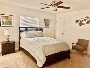 4 Schlafzimmer, Bügeleisen/Bügelbrett, WLAN, Bettwäsche