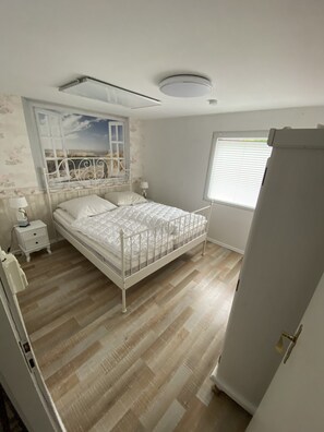 2 chambres, lit parapluie, Wi-Fi gratuit, draps fournis