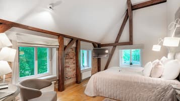 1 habitación, tabla de planchar con plancha, cuna de viaje y wifi