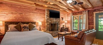 Secluded Hillside cabin-Sunset Views-Fire Pit