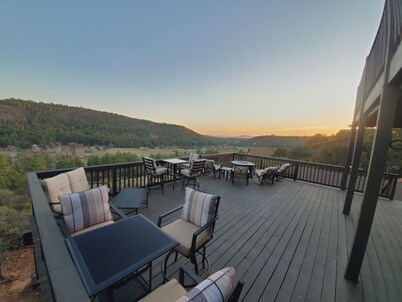 Unwind and Uncork with Panoramic Views and Modern Rustic Charm