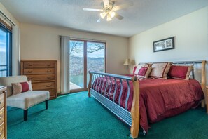 4 Schlafzimmer, Bügeleisen/Bügelbrett, Reisekinderbett, kostenloses WLAN