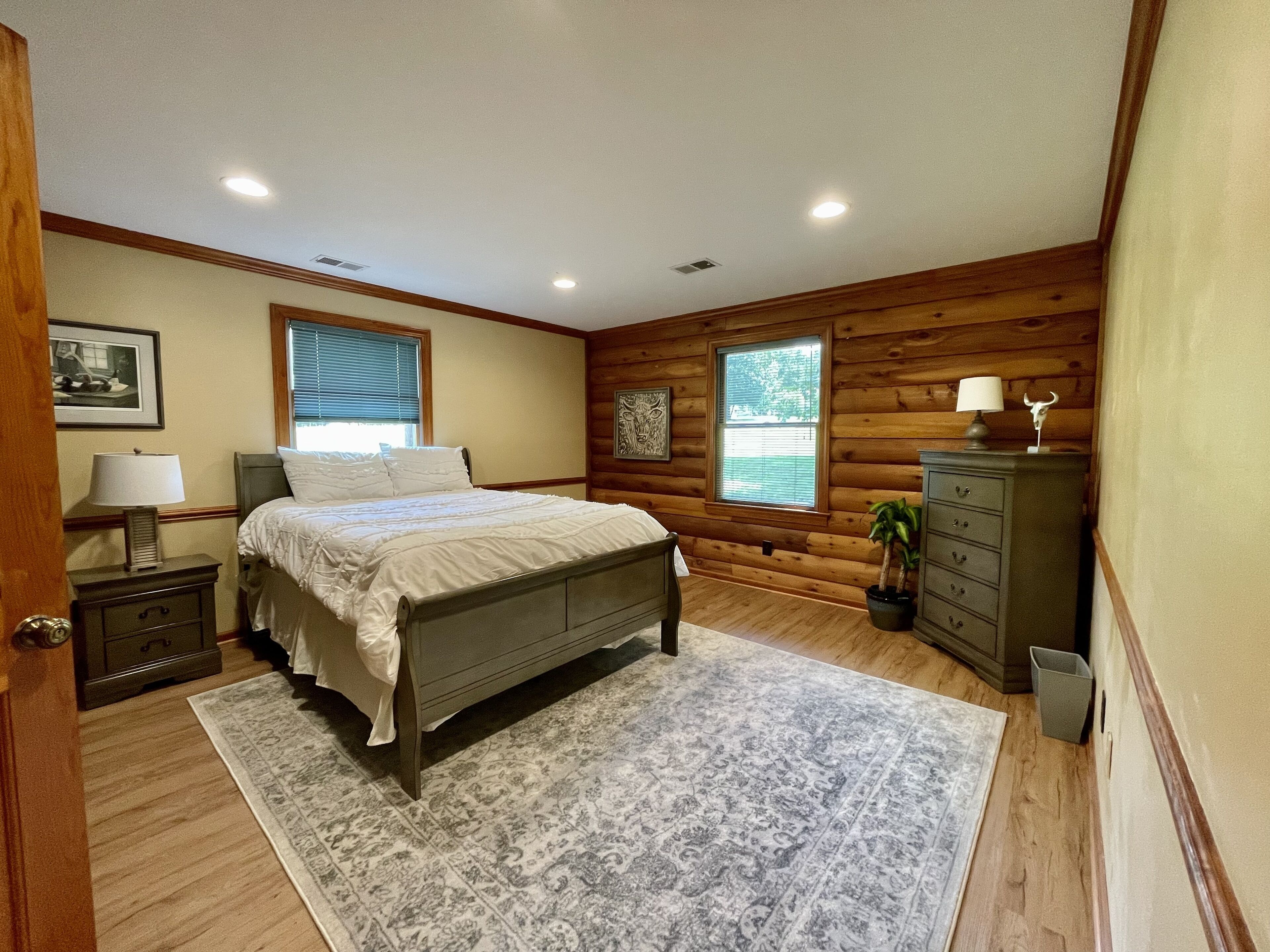 4 chambres, bureau, fer et planche à repasser, Wi-Fi gratuit