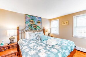 4 Schlafzimmer, Schreibtisch, Bügeleisen/Bügelbrett, Internetzugang