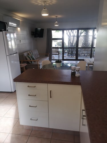 Just Beachy on Grant Place Papamoa Beach Pad