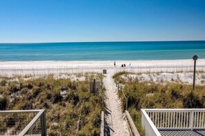 Playa en los alrededores 