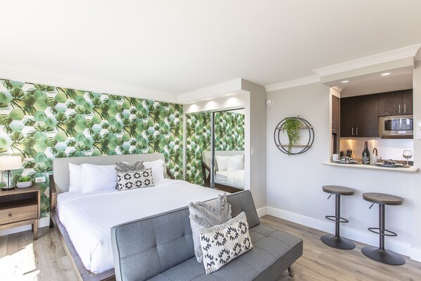 Bügeleisen/Bügelbrett, kostenloses WLAN, Bettwäsche