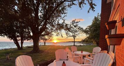 WATERFRONT right on a BEACH