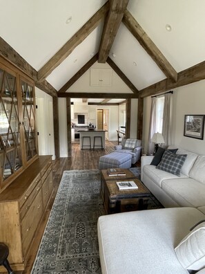 Smart-TV, Stereoanlage