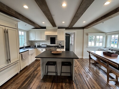 1800s Mining Cabin reimagined as luxury retreat - central downtown Crested Butte