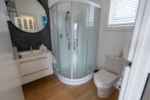 ヘアドライヤー、タオル