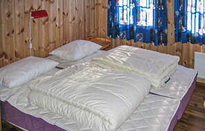 3 sovrum, resesäng, gratis wi-fi och sängkläder